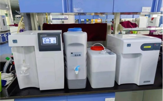 新超純水系統機型.jpg